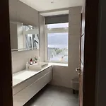 Διαμέρισμα Fjord-view *