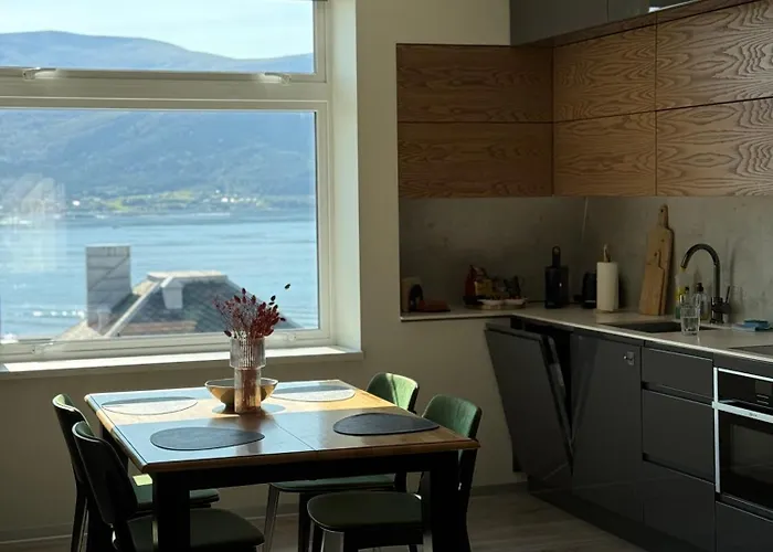 Fjord-view * Ålesund