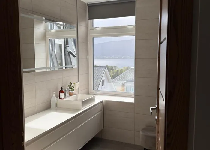 アパート Fjord-view *